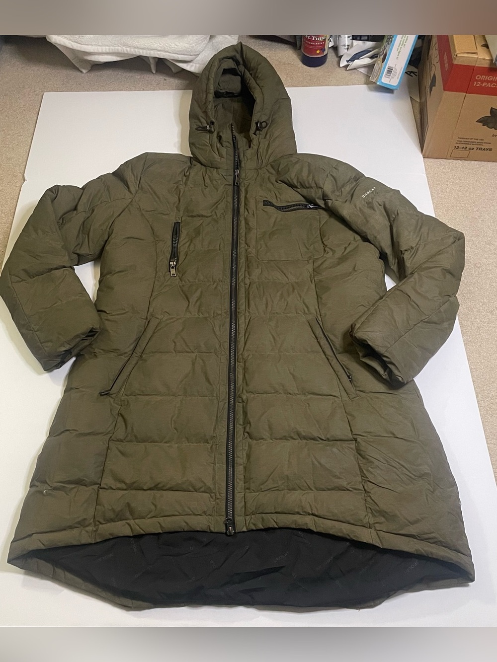 Orolay Army Green Zip Up Puffer Coat with Slant Pockets size XL